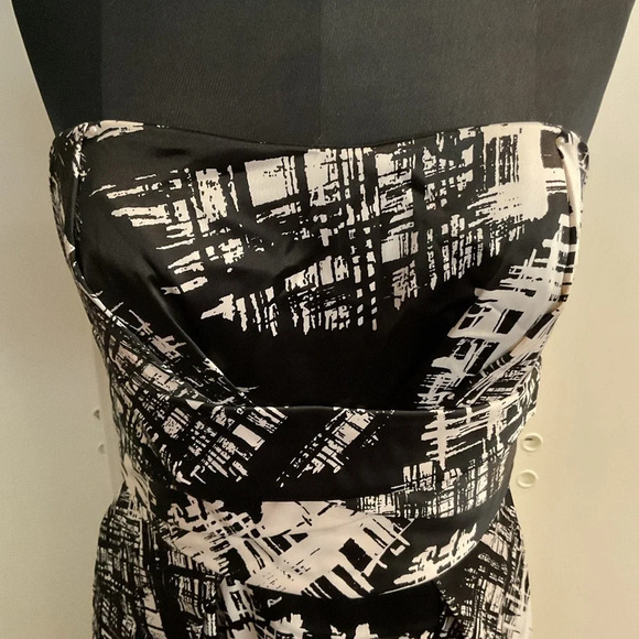 🌸 Max & Cleo Abstract Black White Edgy Pegged Skirt Cocktail Dress - Picture 3 of 5